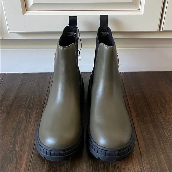 NWT Hunter Neveah Boots - Picture 3 of 6